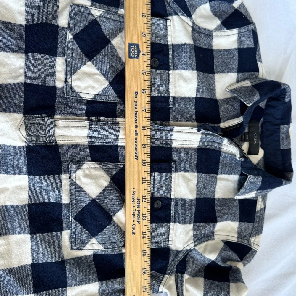 J. Crew Women XS navy blue white gingham plaid 1/4 zip jacket‎ Shacket cabincore